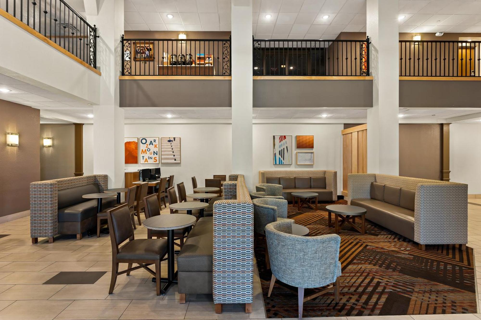 Holiday Inn Express Branson- Green Mountain Drive By Ihg Экстерьер фото